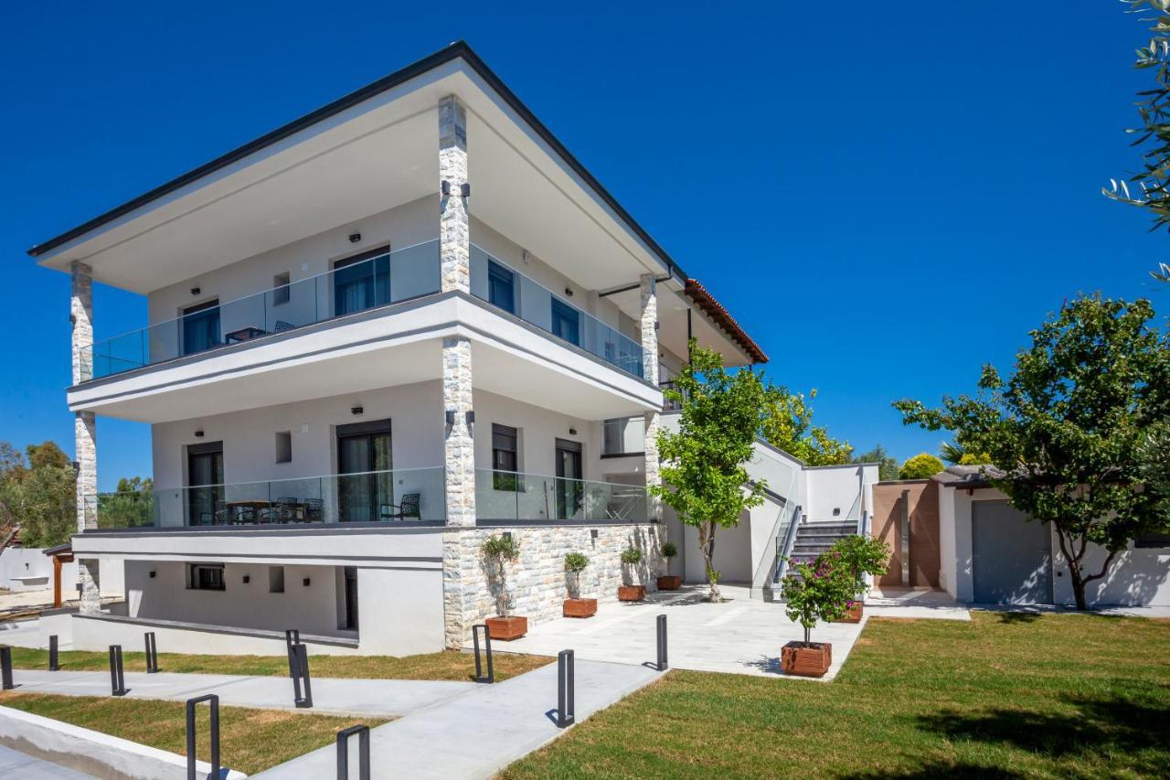 Olia Seaside Residence 120M From The Beach ペフコホリ エクステリア 写真