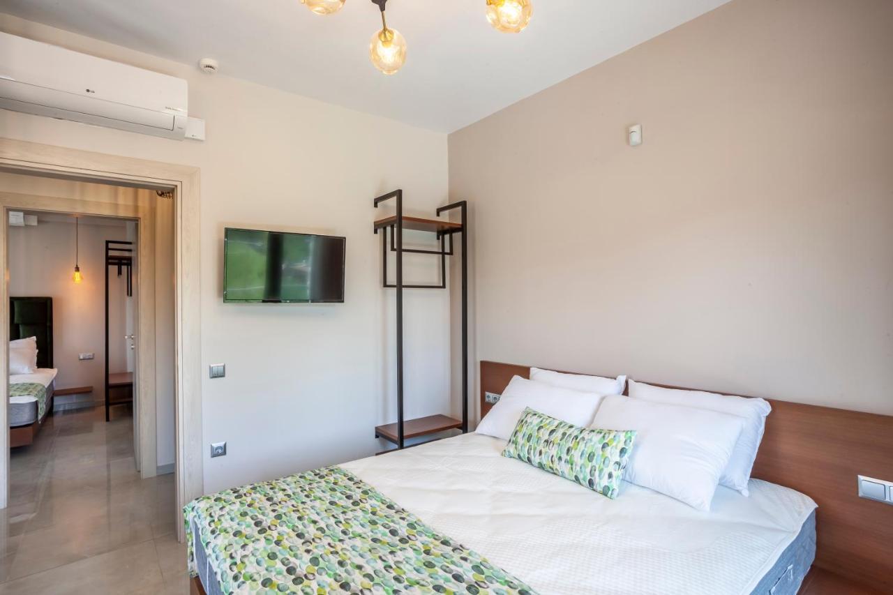 Olia Seaside Residence 120M From The Beach ペフコホリ エクステリア 写真