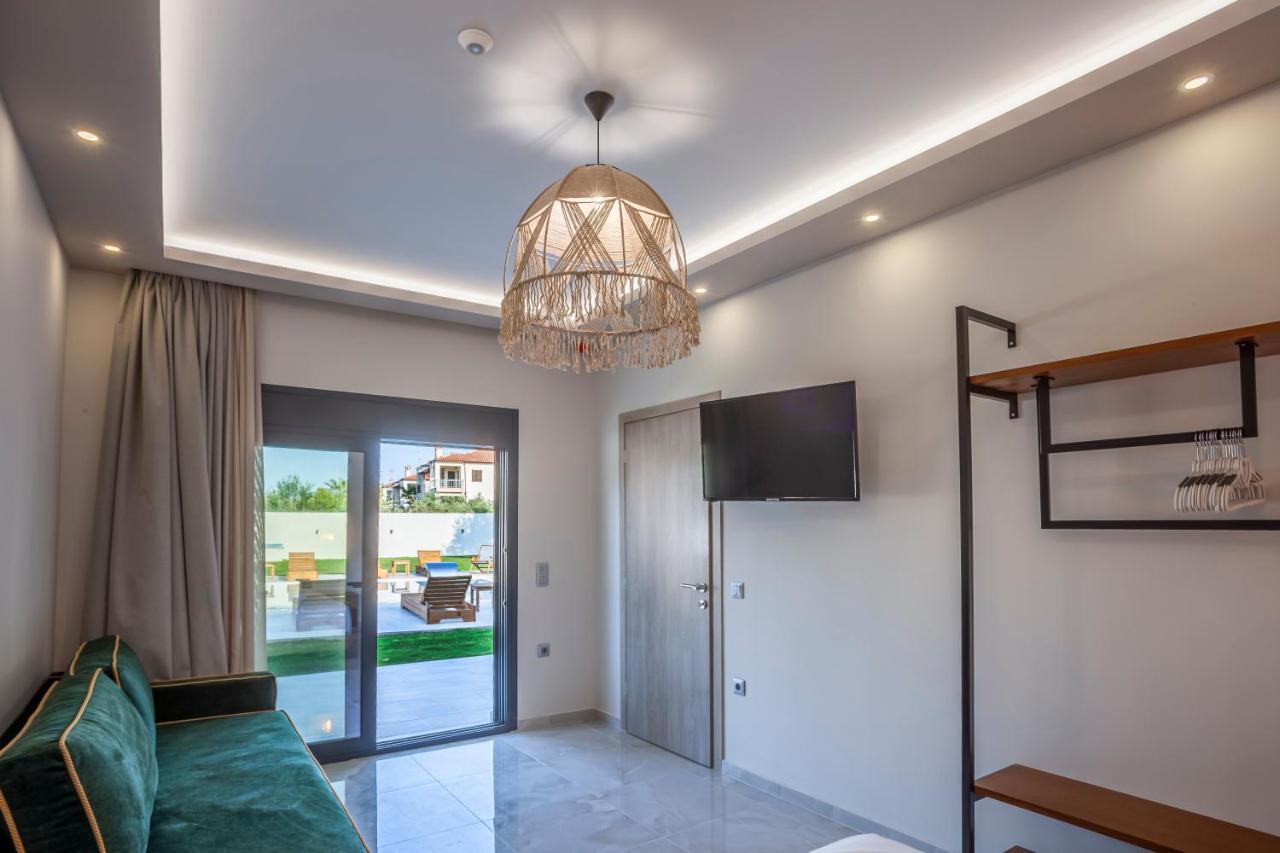 Olia Seaside Residence 120M From The Beach ペフコホリ エクステリア 写真
