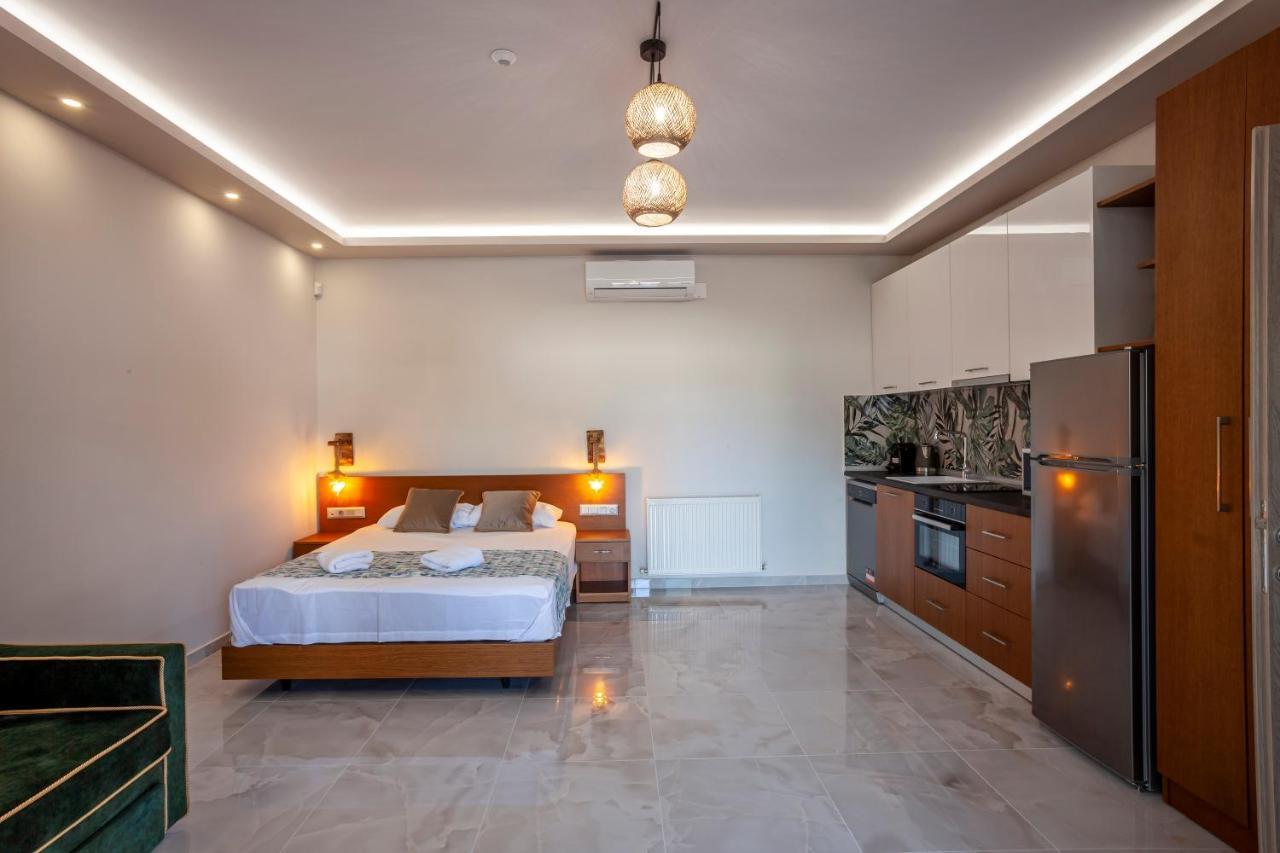 Olia Seaside Residence 120M From The Beach ペフコホリ エクステリア 写真