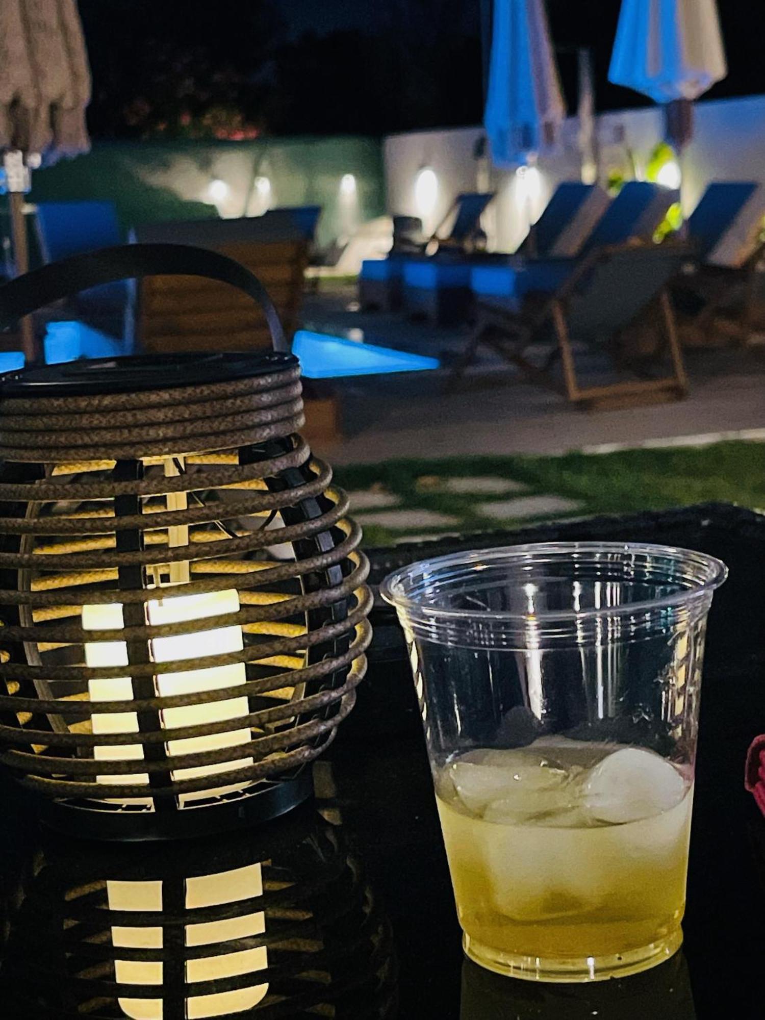 Olia Seaside Residence 120M From The Beach ペフコホリ エクステリア 写真